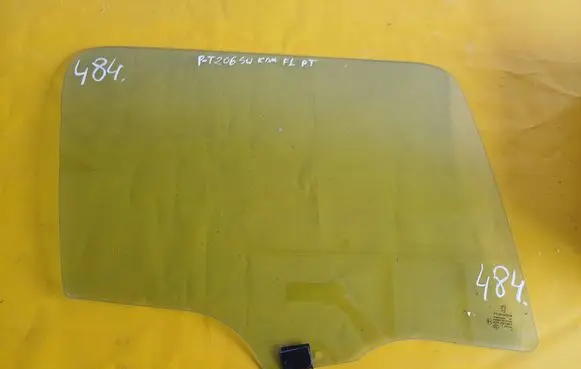 Peugeot 206 Rear door window glass
