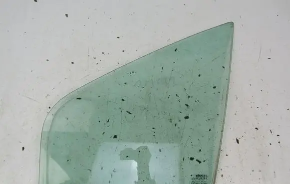 Renault Scenic I Front triangle window/glass 