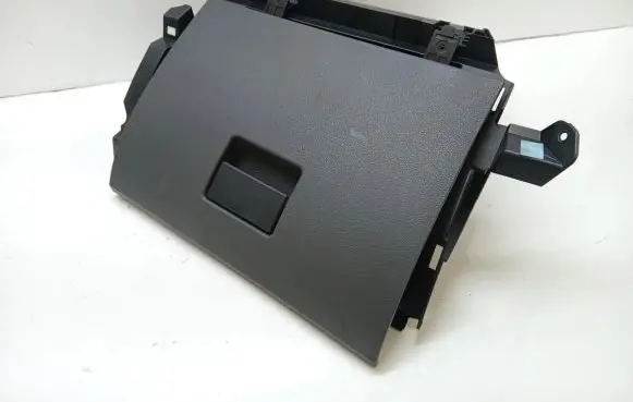 Ford C-MAX I Glove box 3M51-R06044-AE