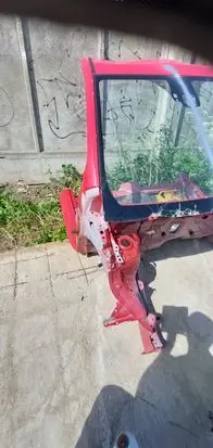 Toyota Yaris Front quarter panel 