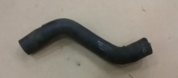 Volkswagen Transporter - Caravelle T5 Engine coolant pipe/hose 7L6121096