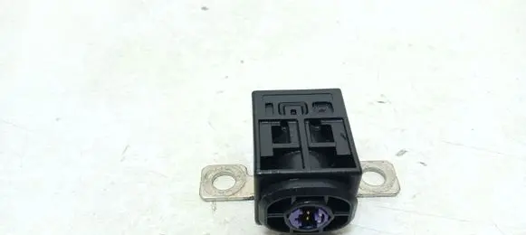 Audi TT TTS RS Mk3 8S Battery relay fuse 4F0915519