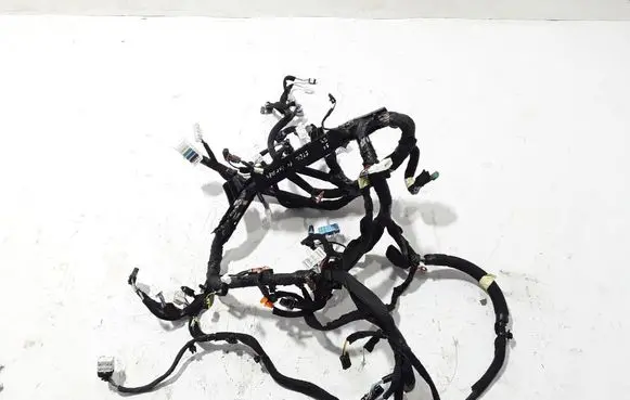 Renault Scenic E-Tech V Panel wiring 240136886R