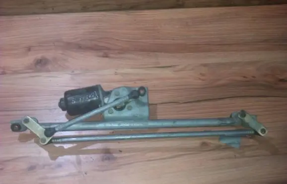 Opel Vectra B Front wiper linkage and motor