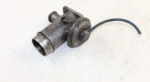 BMW 1 E81 E87 EGR valve 7792077