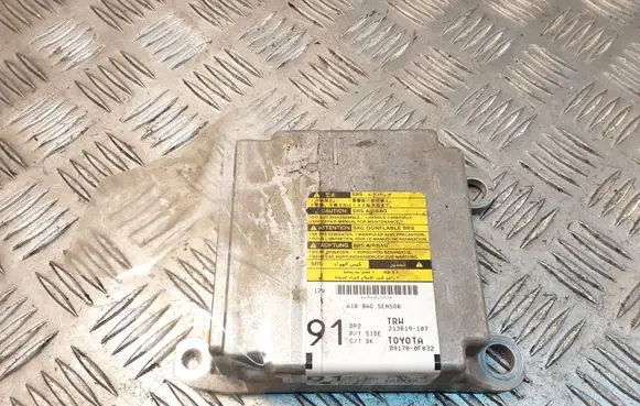 Toyota Corolla Verso AR10 Airbag control unit/module 891700F032