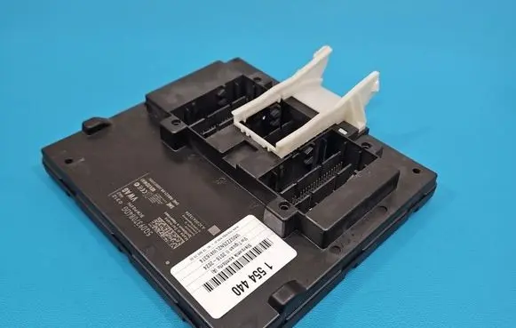Volkswagen Tiguan Central body control module 5Q0937084DG IMPRK1554440