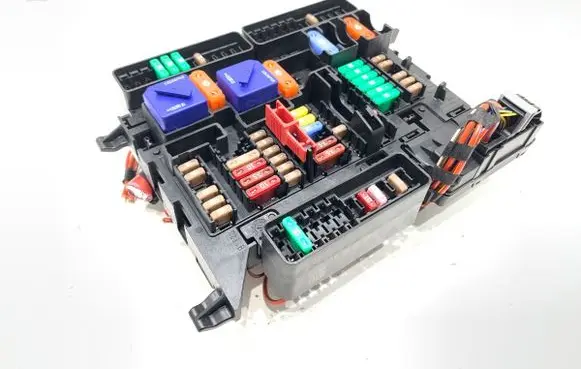 BMW 2 F44 Fuse box set 5A323C9