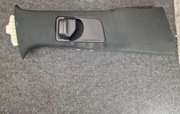 Mercedes-Benz GLS X166 (B) pillar trim (top) A1668680200 A1668301054 A166903600
