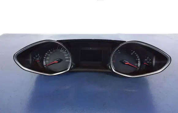 Peugeot 308 Speedometer (instrument cluster) 9822774780
