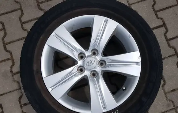 Hyundai ix35 R17 alloy rim