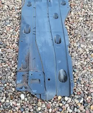 Volkswagen Golf VII Side bottom protection 5Q0825271A