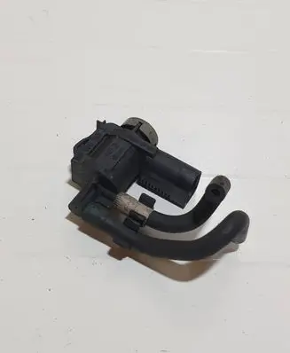 Seat Ibiza IV (6J,6P) Turbo solenoid valve 1K0906283A