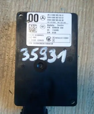 Mercedes-Benz B W246 W242 Distronic sensor radar 0009055601 NE35931
