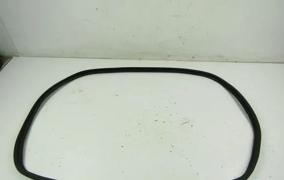 Renault Clio II Trunk rubber seal (body) 