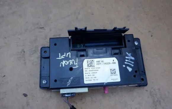 Ford Fusion II Bluetooth control unit module HS7T14G229MM