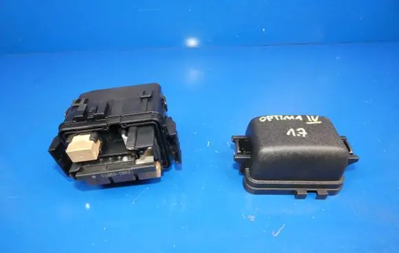KIA Optima Fuse box set 1701230105 01110