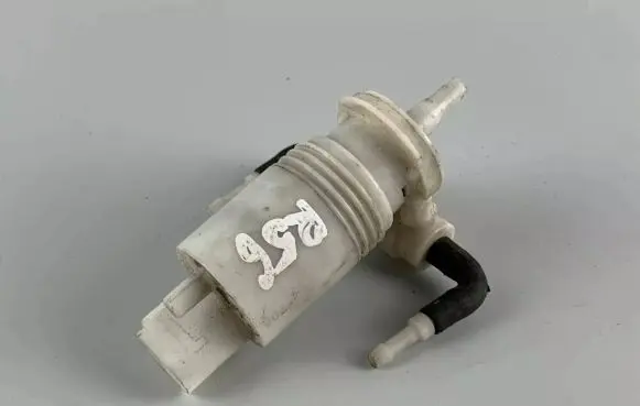 Mini One - Cooper R50 - 53 Windscreen/windshield washer pump 8377429