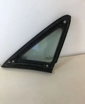 Volkswagen Touran I Front triangle window/glass 1T0845411