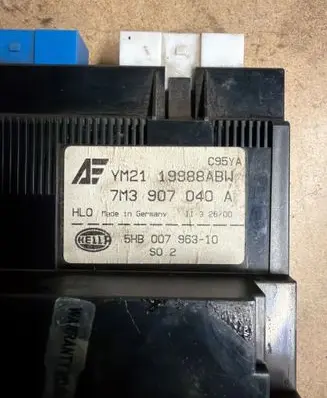 Volkswagen Sharan Climate control unit 7M3907040A YM2119988ABW 5HB00796310