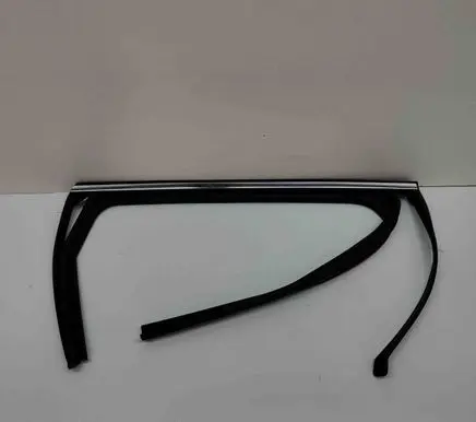 Hyundai Santa Fe Rear door glass trim molding 83540S1000
