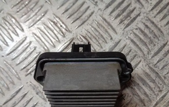 Mazda 2 Heater blower motor/fan resistor PM010010B