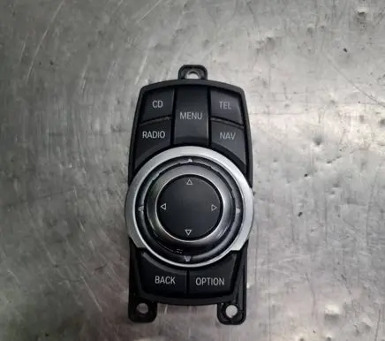 BMW 1 F20 F21 Head unit multimedia control 901208480004 9253944 19226310