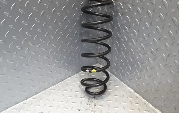 Volkswagen Jetta VI Rear coil spring 1K0511115BD