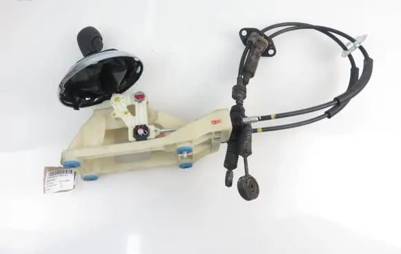 Hyundai i20 (PB PBT) Gear shifter/selector 