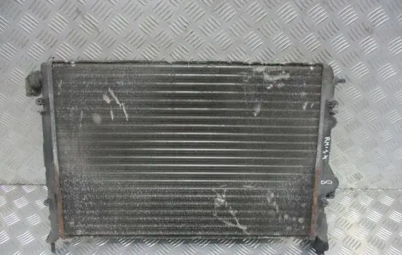 Renault Megane I Coolant radiator