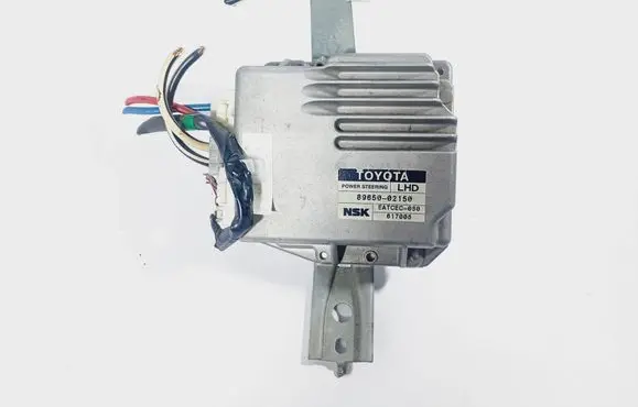 Toyota Corolla E120 E130 Power steering control unit/module 8965002150 617006 EATCEC060