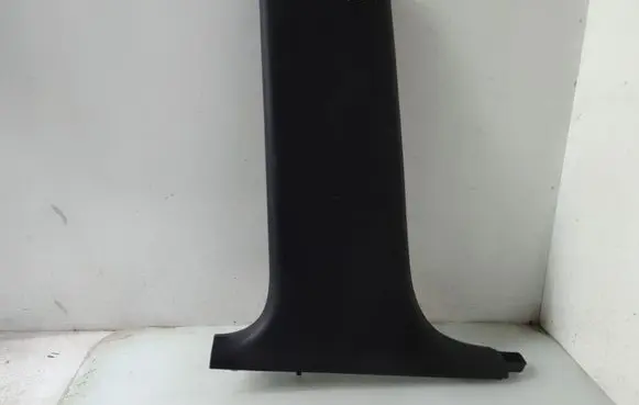 Audi A4 S4 B7 8E 8H (B) pillar trim (bottom) 