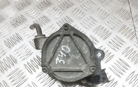 Toyota Yaris Vacuum pump