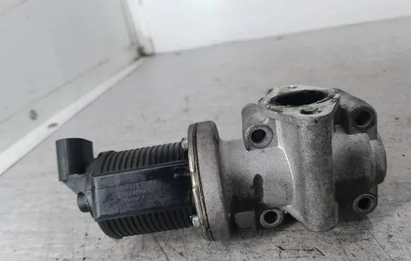 Opel Astra H EGR valve 