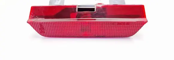 Toyota RAV 4 (XA20) Third/center stoplight E139798