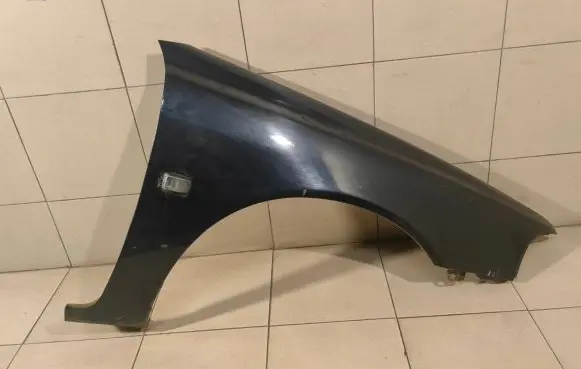 Volvo S40, V40 Fender