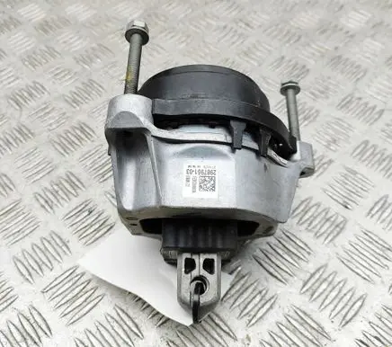 BMW X7 G07 Engine mount bracket 2987951