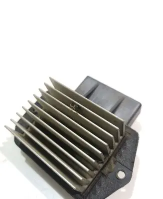 Mitsubishi Pajero Heater blower motor/fan resistor 4993002110
