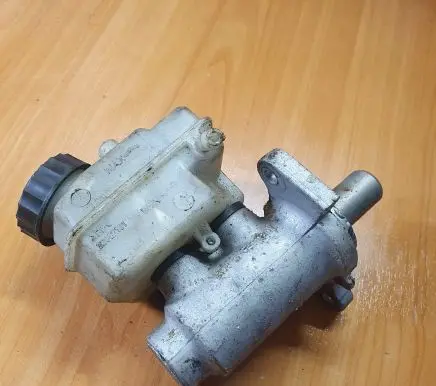 Mercedes-Benz A W168 Master brake cylinder 32662101