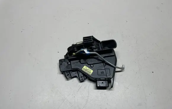 KIA Rio Front door lock 81320H8050