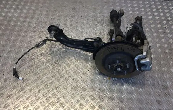 Toyota RAV 4 (XA40) Front wheel hub spindle knuckle 