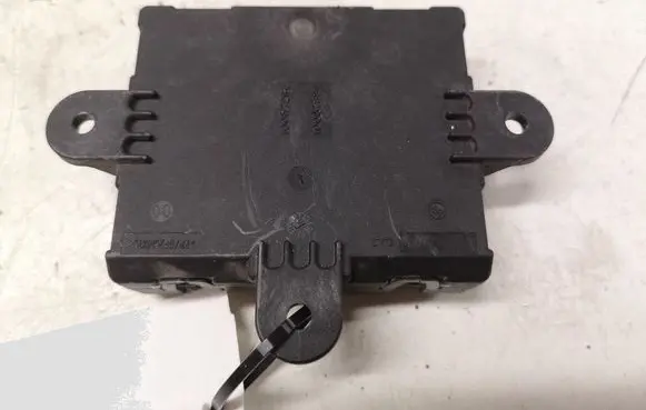 Jaguar XF X250 Door control unit/module BH4214D620AA 1002065001