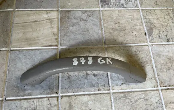 Nissan Serena Rear interior roof grab handle 73940