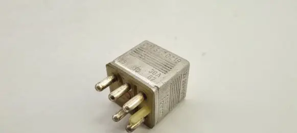 Mercedes-Benz S W126 Other relay 0015420219