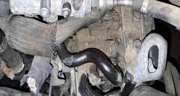 Saab 9-5 Fuel injection high pressure pump 