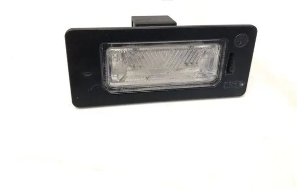 Audi A4 S4 B8 8K Number plate light 8T0943021