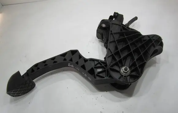 Clutch pedal
