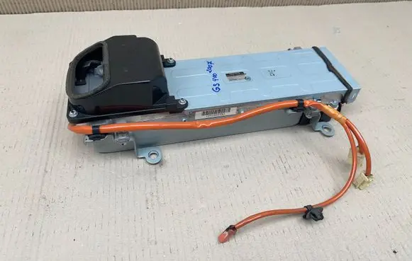 Lexus GS 300 350 430 450H Voltage converter inverter G927030020 1817000174