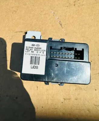 KIA Sportage Hazard warning light relay 919403W080