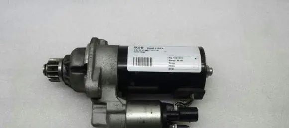Audi A4 S4 B8 8K Starter motor 03L911024